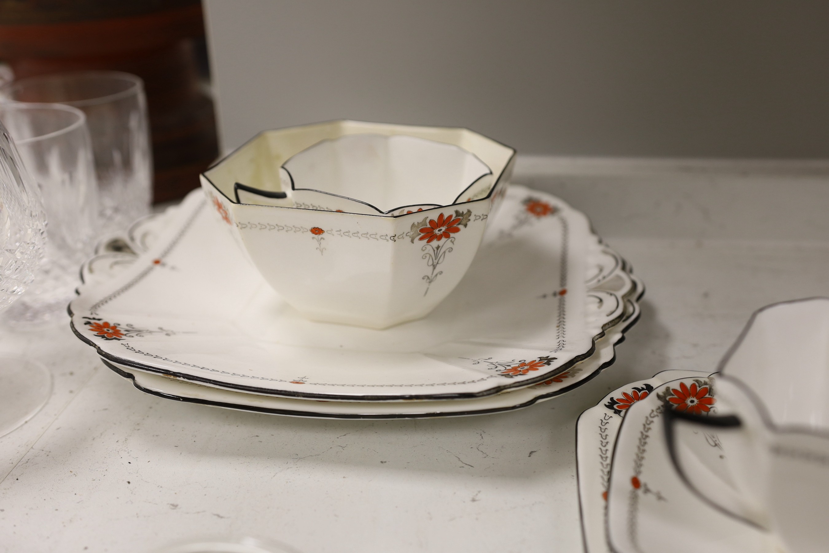 A Shelley Red Daisy pattern tea set 11497